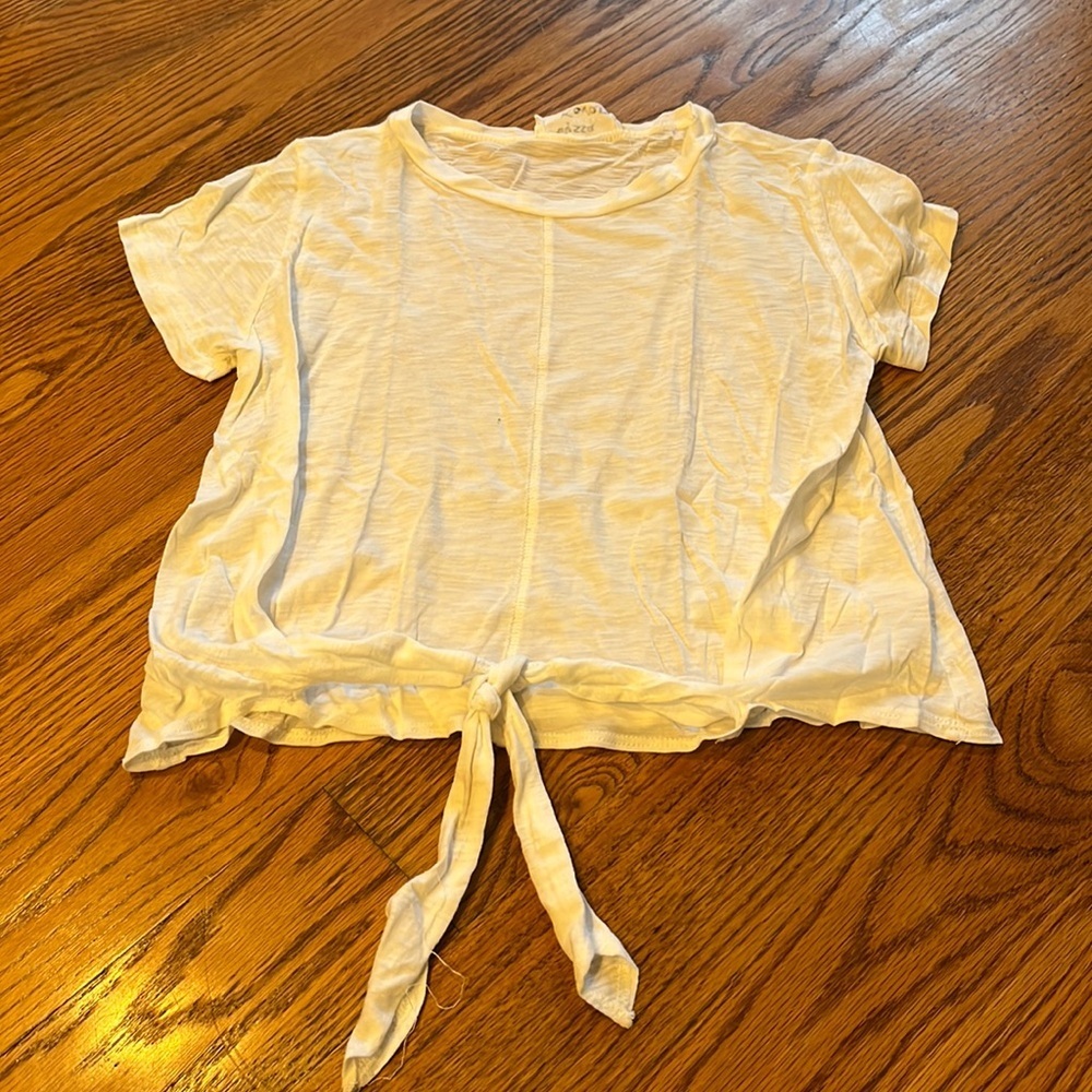 Six / Fifty Woman’s White Tie Tee Size S